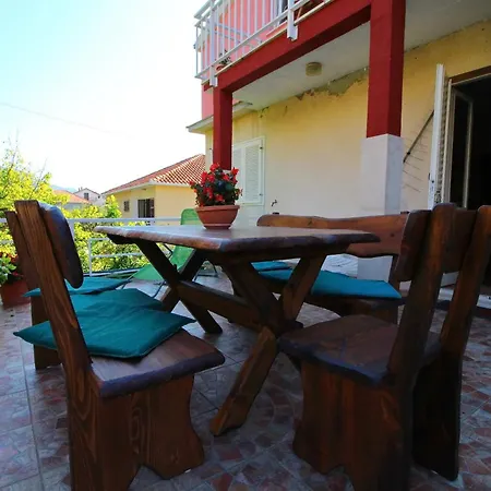 Domestic Orebić