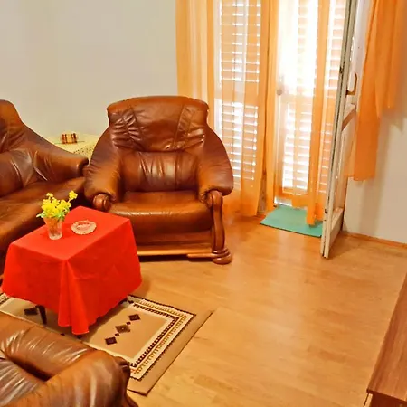 Daire Domestic Orebić