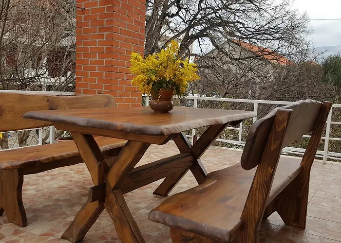 Domestic אורביץ